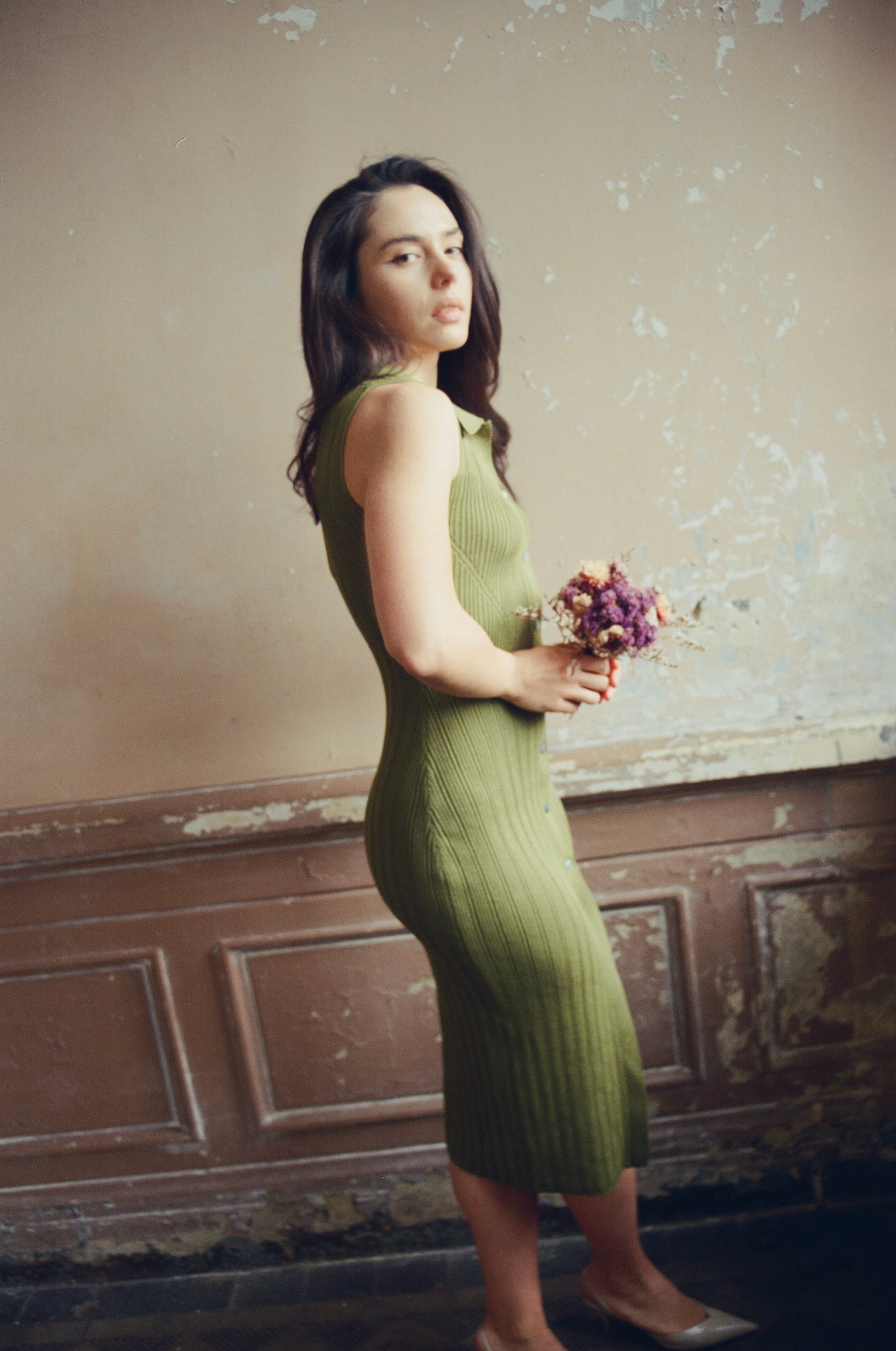 hello ronron | Joan Dress Olive | Button down collar pointelle knit maxi dress | DR027-OLV